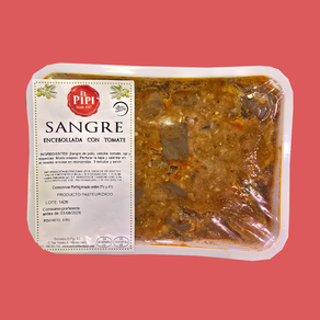 Sangre encebollada con tomate