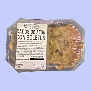 Dados de atún con boletus