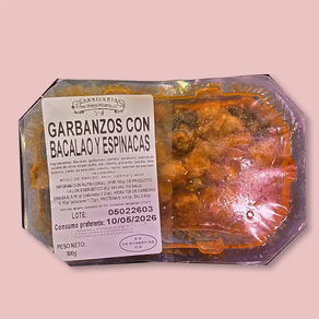 Garbanzos con bacalao y espinacas